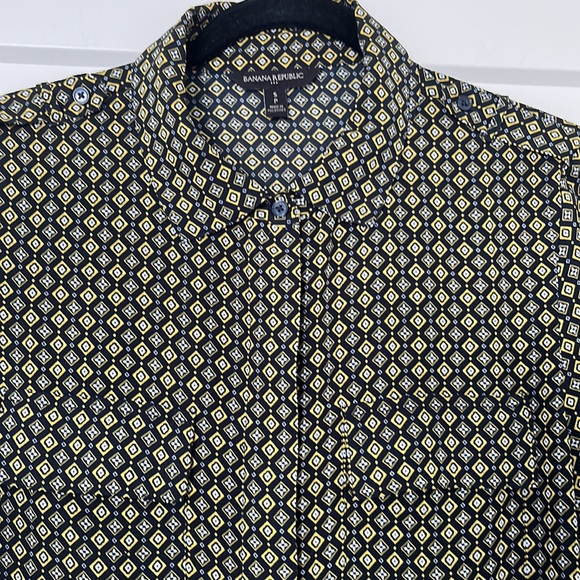 Navy Blouse with gold motif - Picture 3 of 3